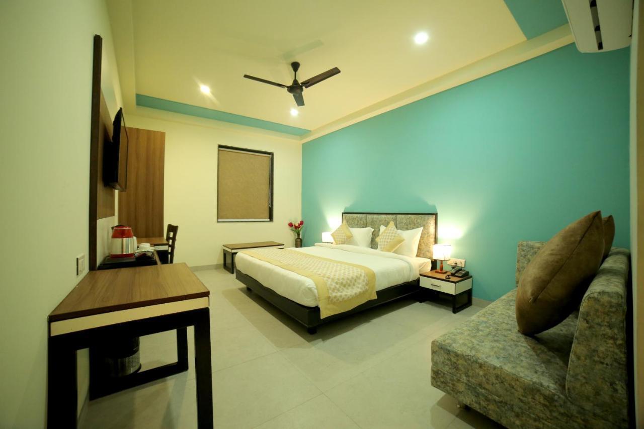 Vijay Vilas Hotel & Convention Hall Agra  Kültér fotó